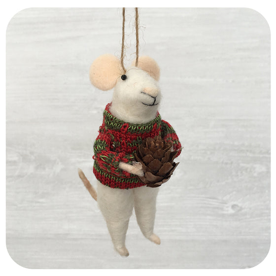 Christmas Sweater Mouse