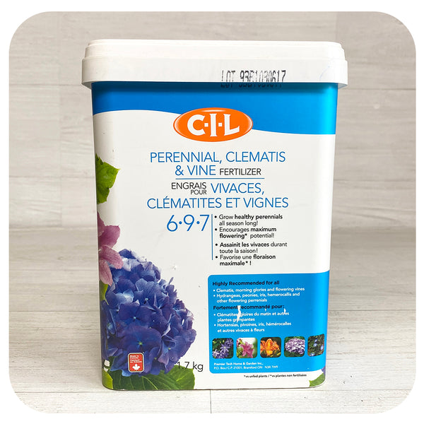clematis plant fertilizer C-I-L Perennial, Clematis & Vine 6-9-7