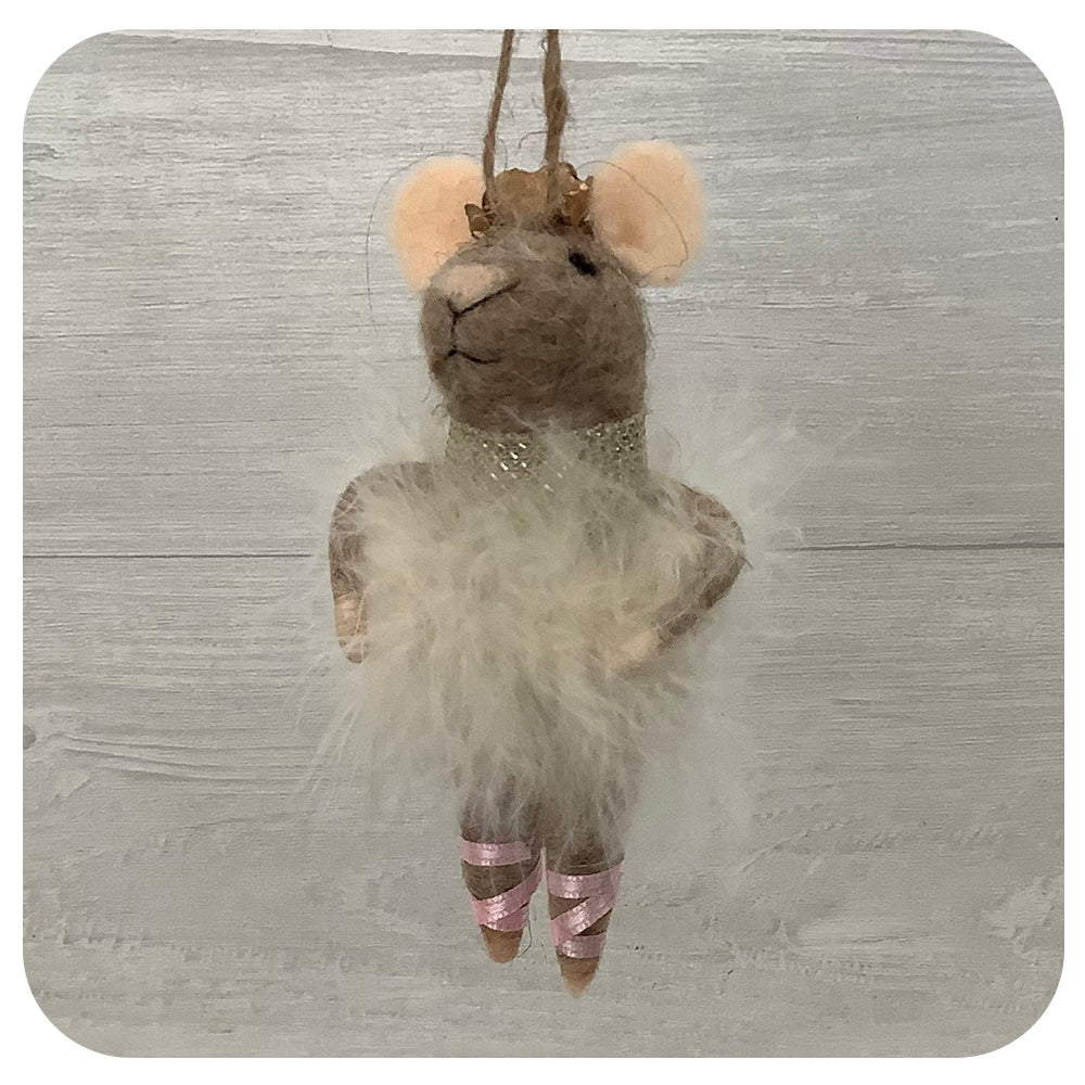 Ballerina Mouse w. White Tutu