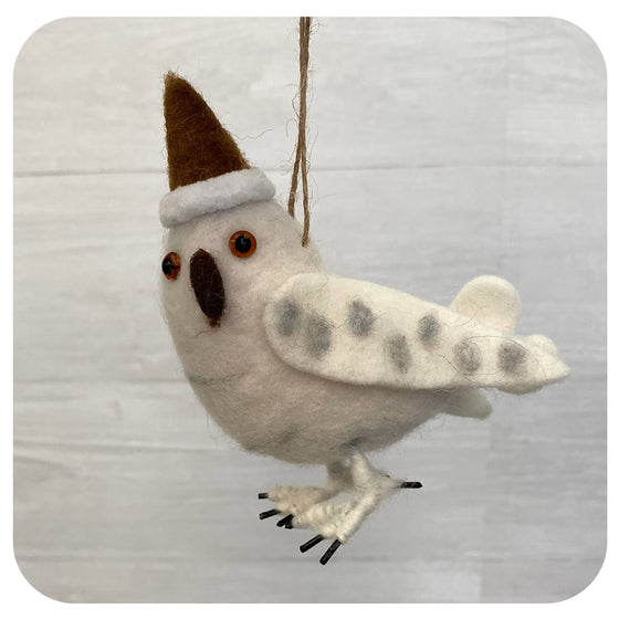 Felted Owl with Brown Hat