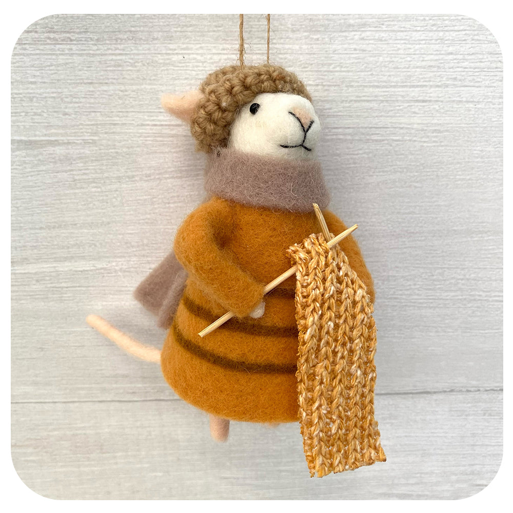 Knitting Nellie Felt Mouse