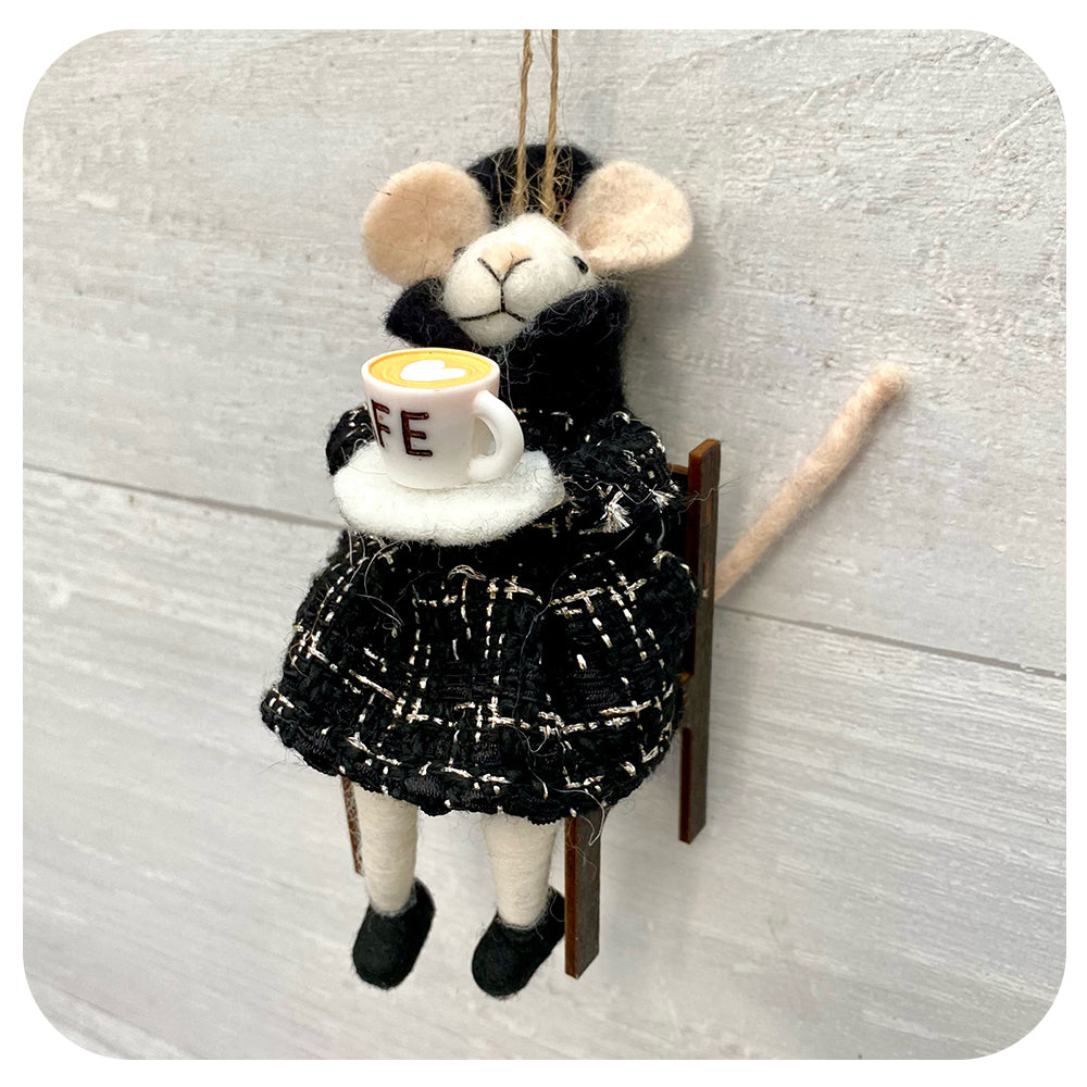 Cafe Camille Felt Mouse