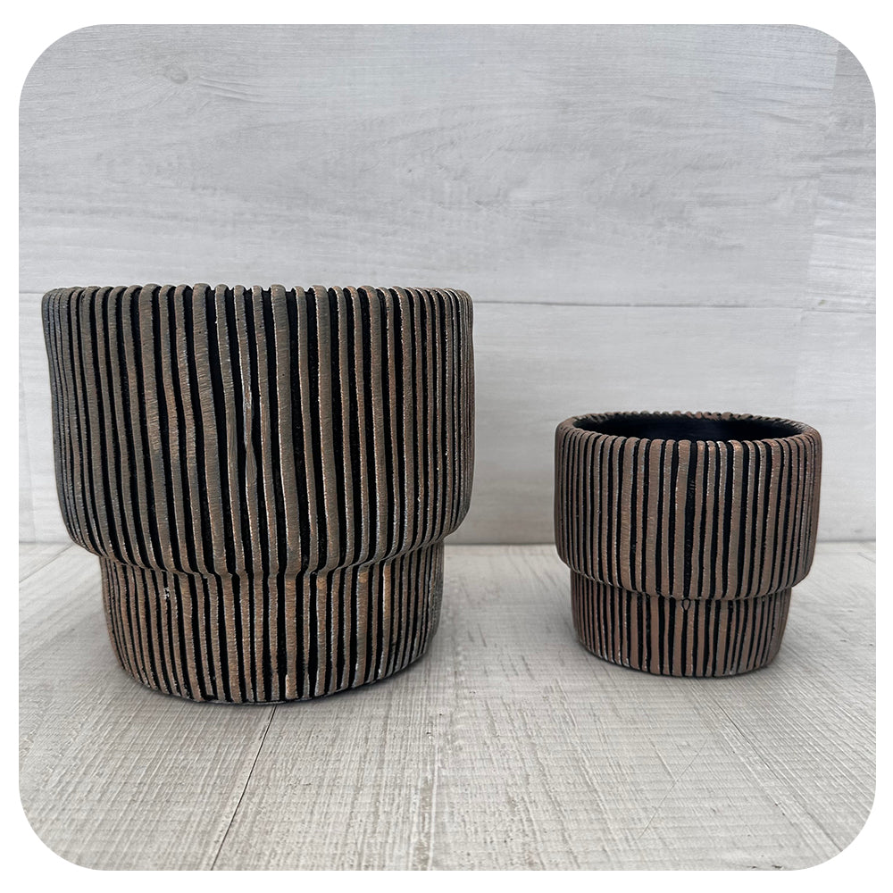 Ribbed Beige and Black Pot
