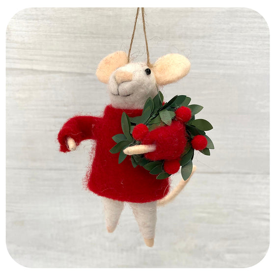 Festive Felix Felt Mouse