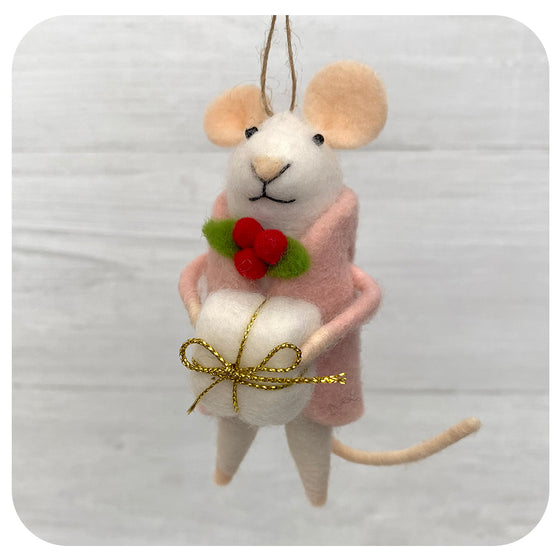 Gifting Grace Felt Mouse