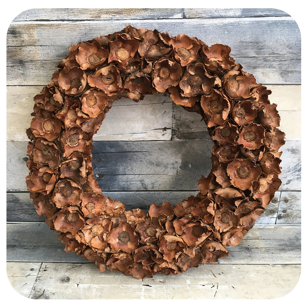 Natural Palm Caps Wreath