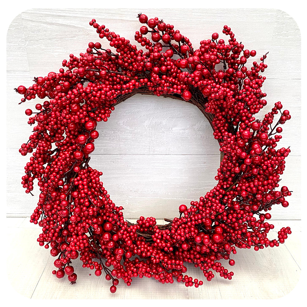 Glossy Berry Wreath