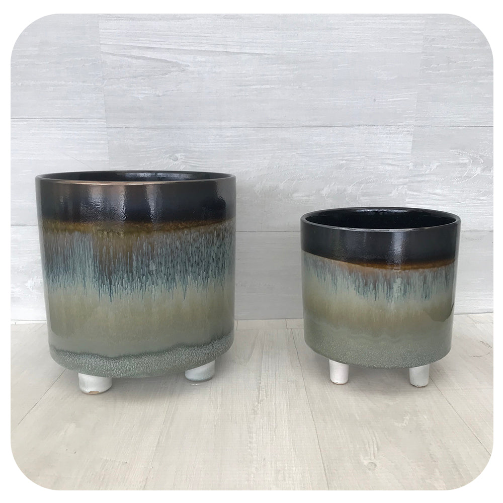 Ombre Glaze Planter with Feet