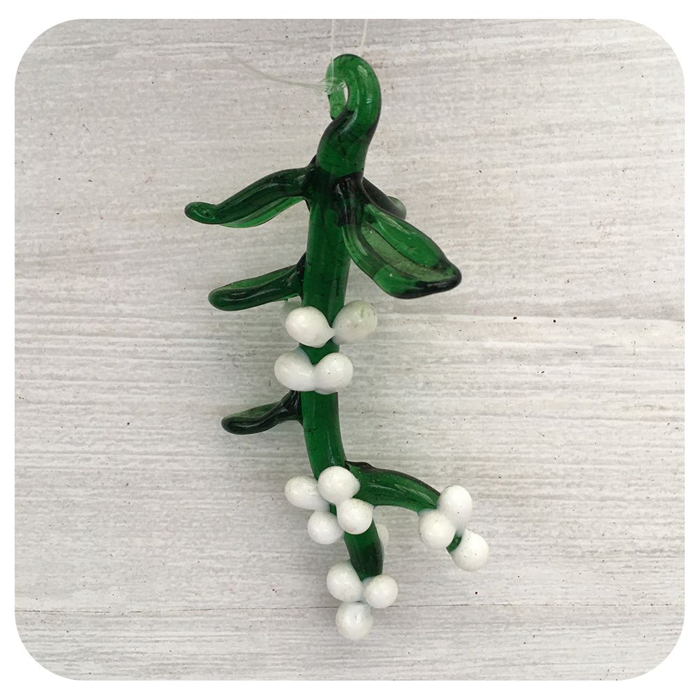 Glass Mistletoe