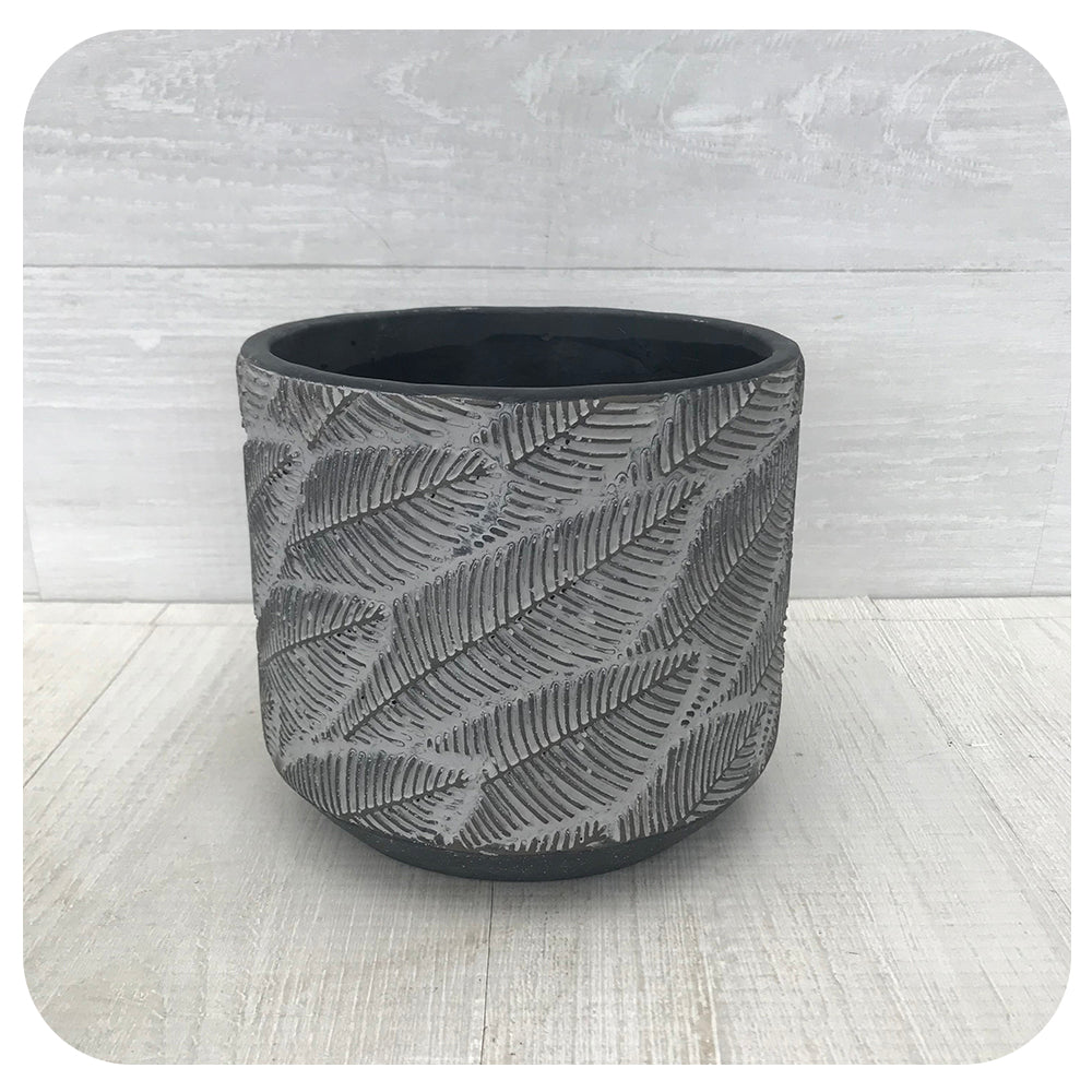 Folia Cement Planter